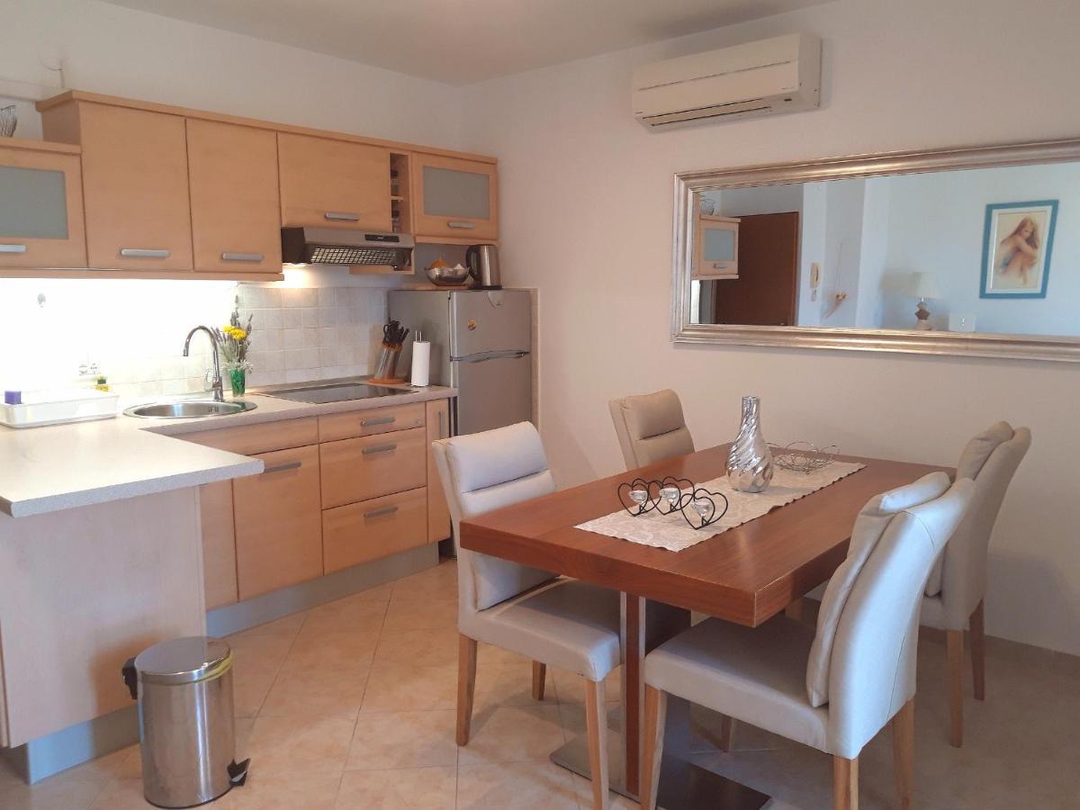 Lovely Apartment Branko Rabac With Balcony And Parking Exterior photo